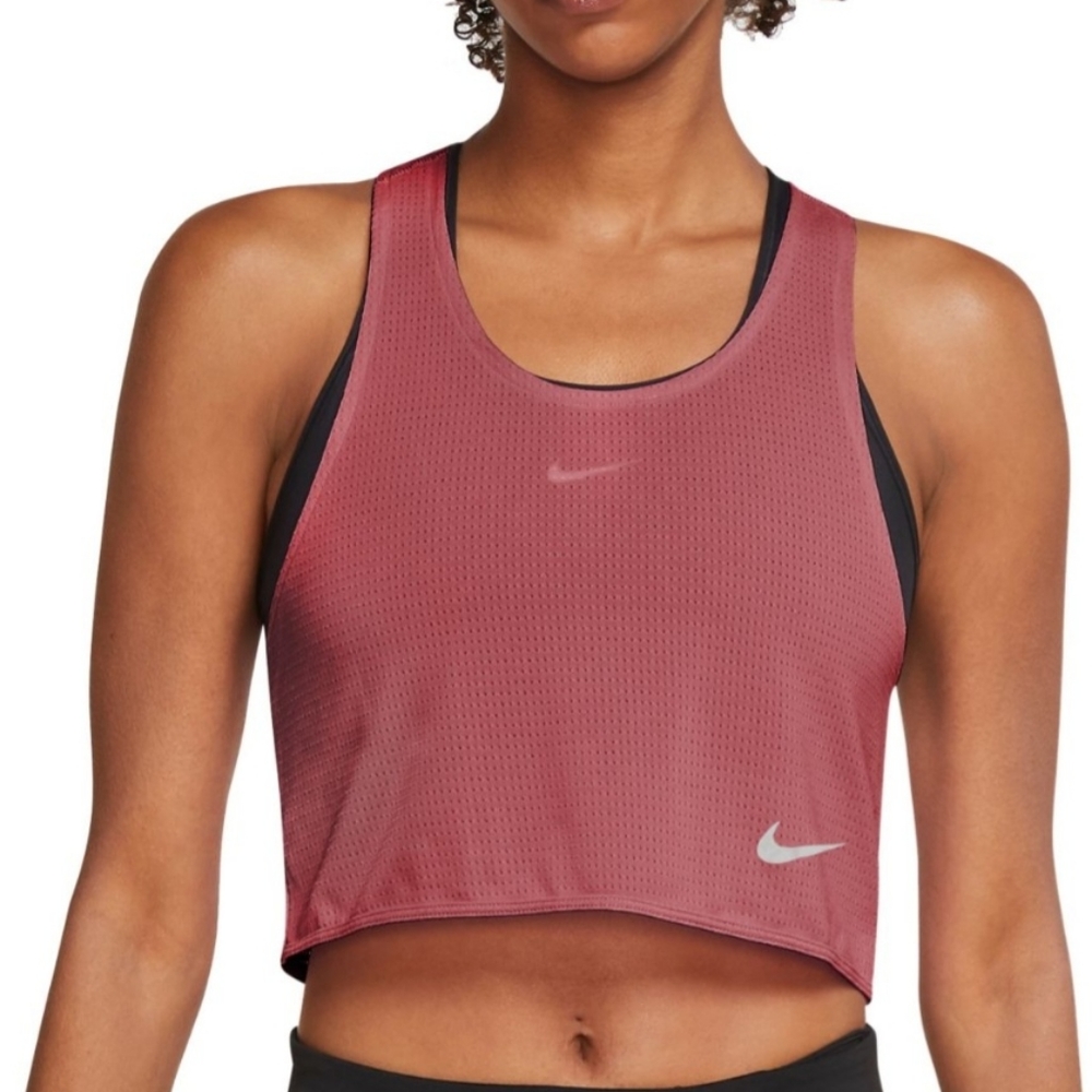 New Nike top